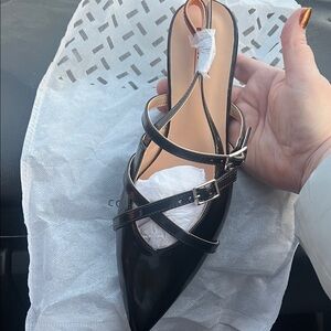 DIDIFU Black Strappy Women's Shoes